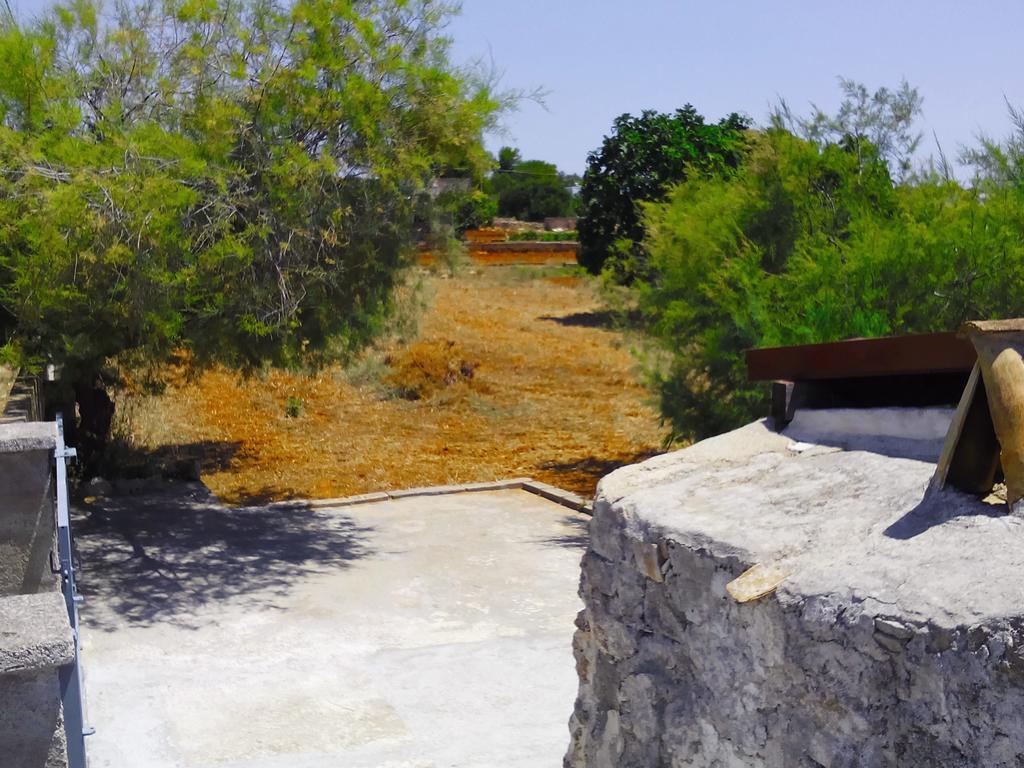 Trullo Don Gabriel Villa Alliste Rum bild